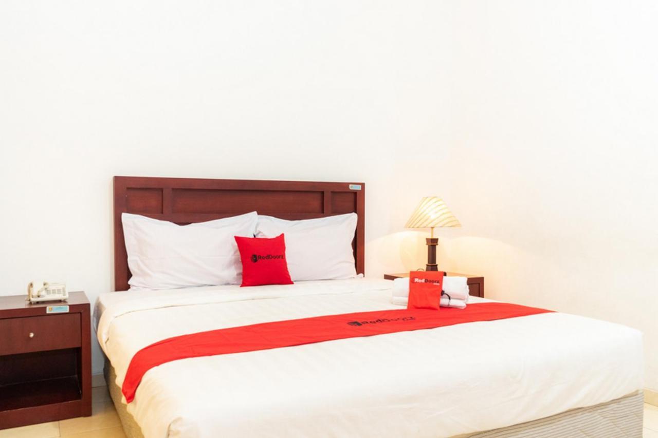 Reddoorz Plus Syariah Near Java Supermall Semarang 2 Eksteriør bilde