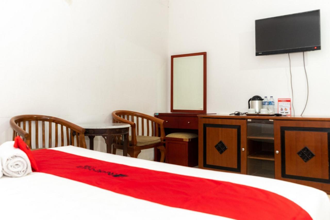 Reddoorz Plus Syariah Near Java Supermall Semarang 2 Eksteriør bilde