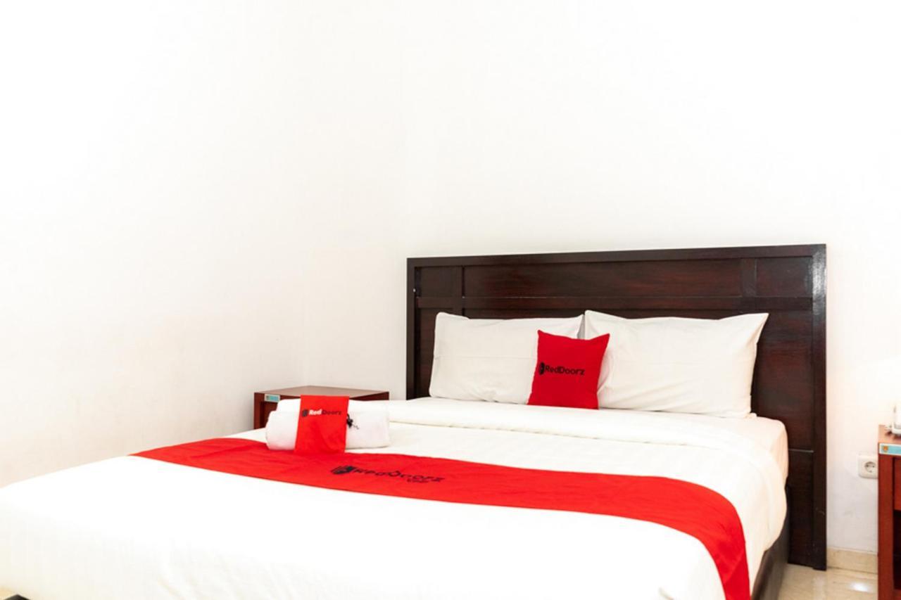 Reddoorz Plus Syariah Near Java Supermall Semarang 2 Eksteriør bilde