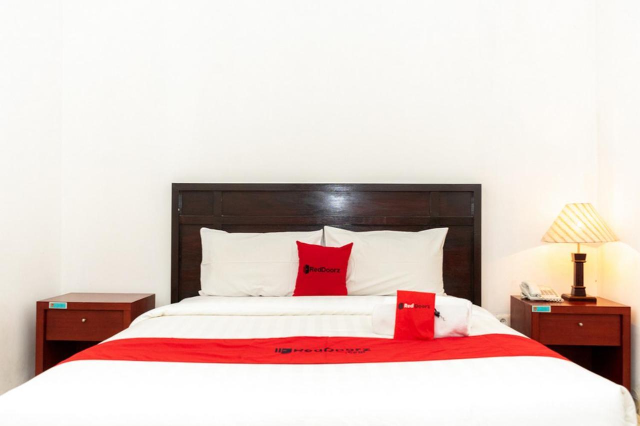 Reddoorz Plus Syariah Near Java Supermall Semarang 2 Eksteriør bilde