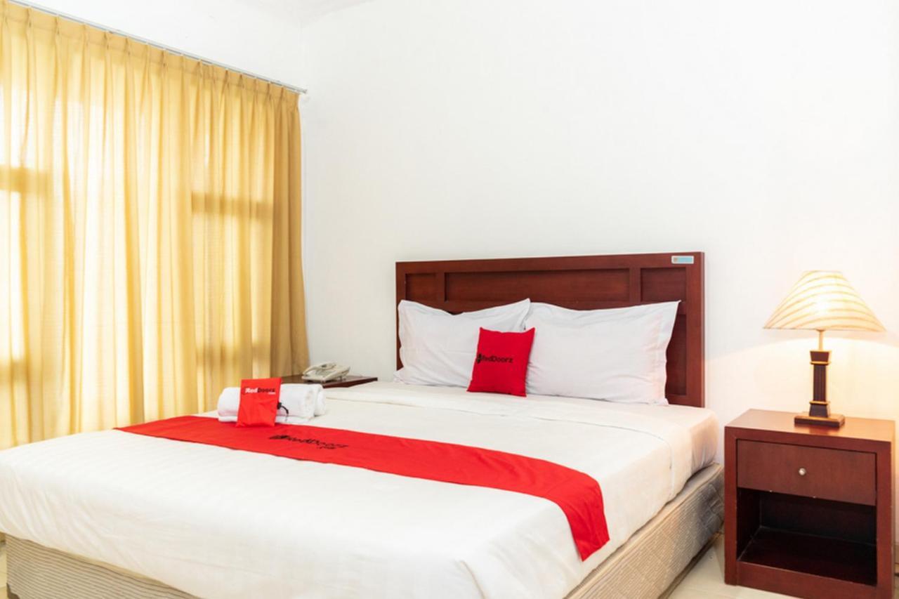 Reddoorz Plus Syariah Near Java Supermall Semarang 2 Eksteriør bilde
